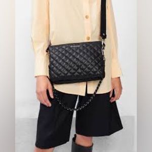 MZ WALLACE Large Crosby Pippa bag- Black